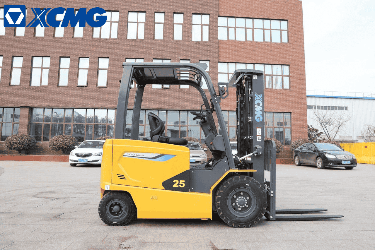 xe nâng điện ngồi lái 2,5 tấn XCMG