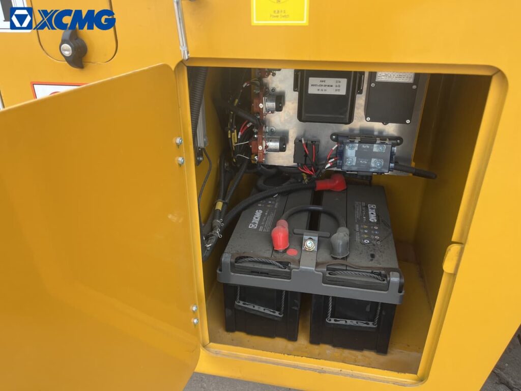 xe nâng dầu ngồi lái 10 tấn xcmg