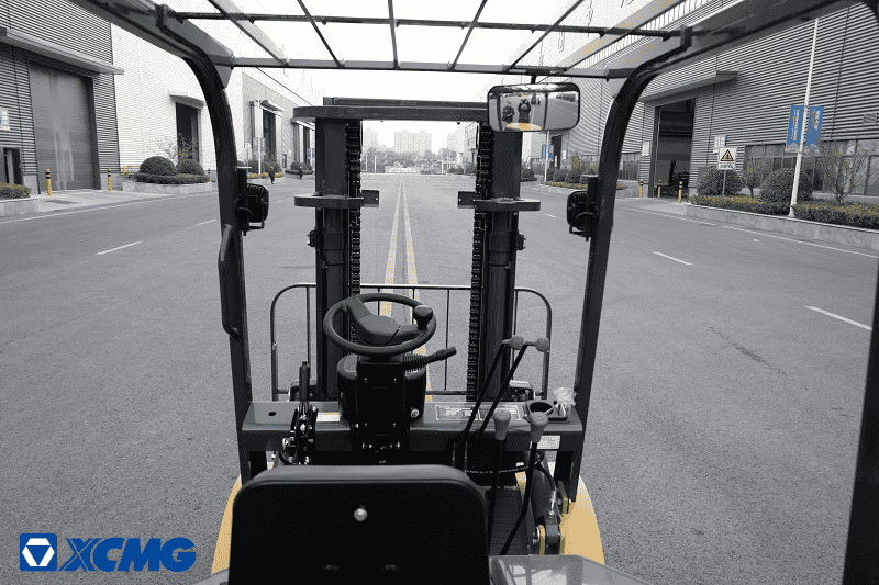 Xe nâng dầu XCMG