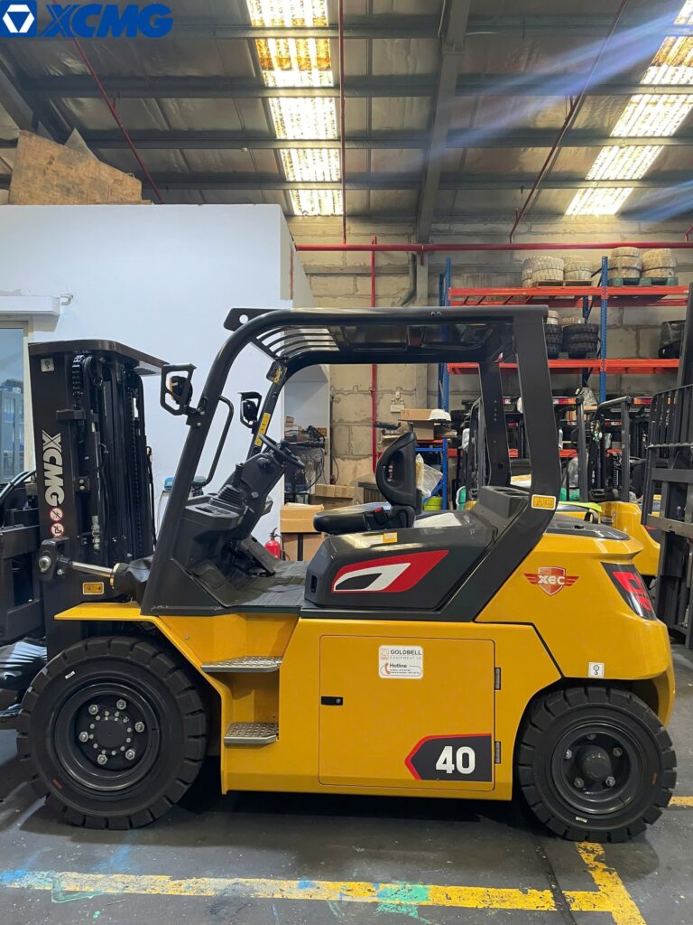 xe nâng điện 4 tấn XCMG