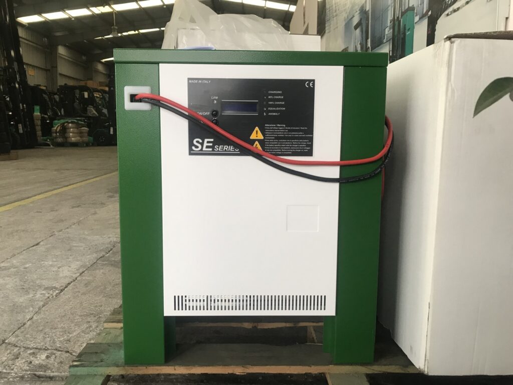 sạc xe nâng điện