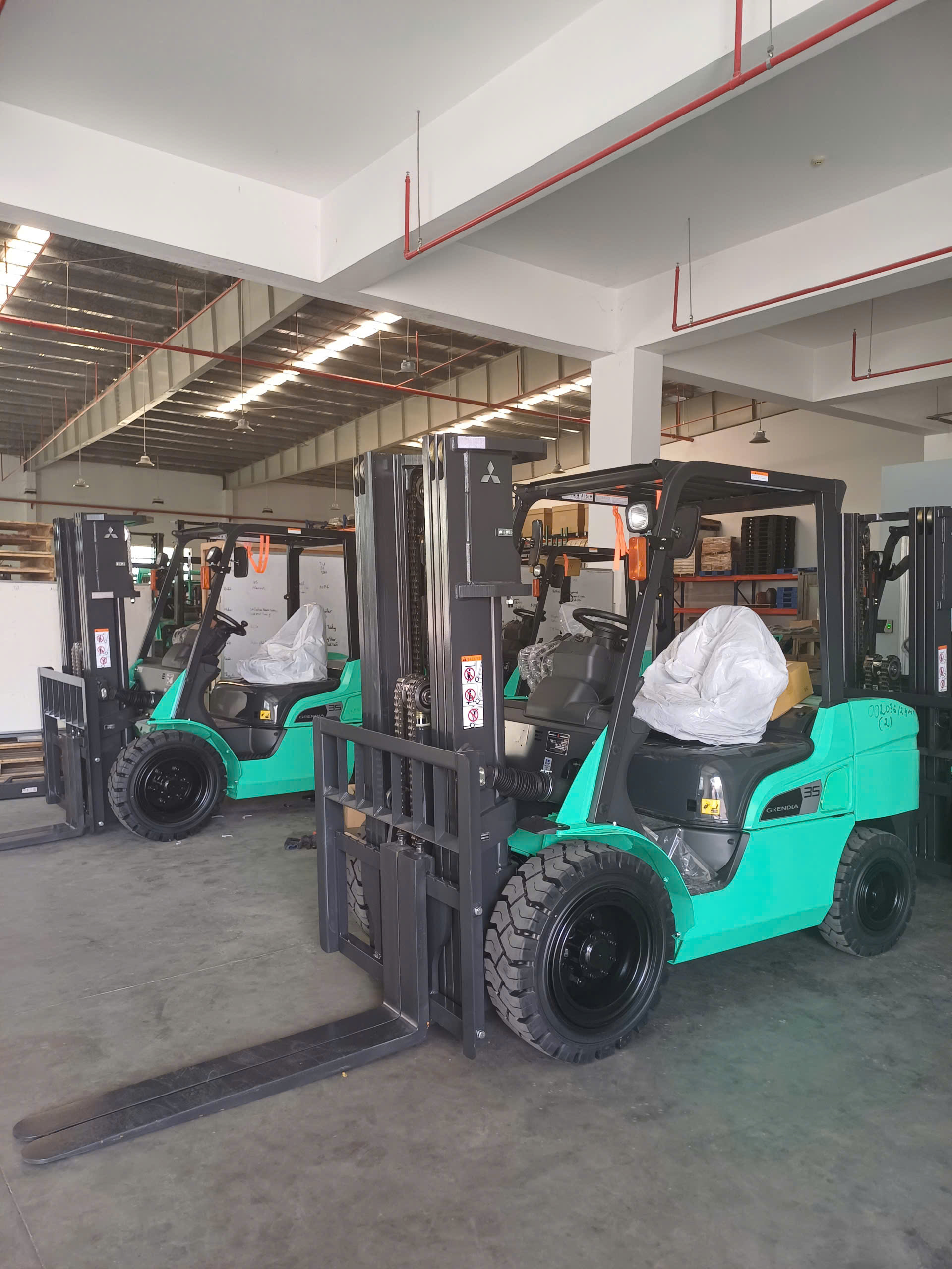 xe nâng dầu ngồi lái 3.5 tấn FD35PT