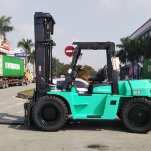 xe nâng dầu ngồi lái 8 tấn mitsubishi
