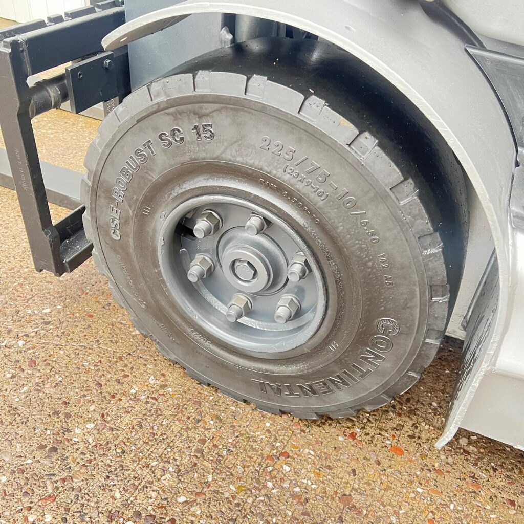 xe nâng điện ngồi lái 2.5 tấn still