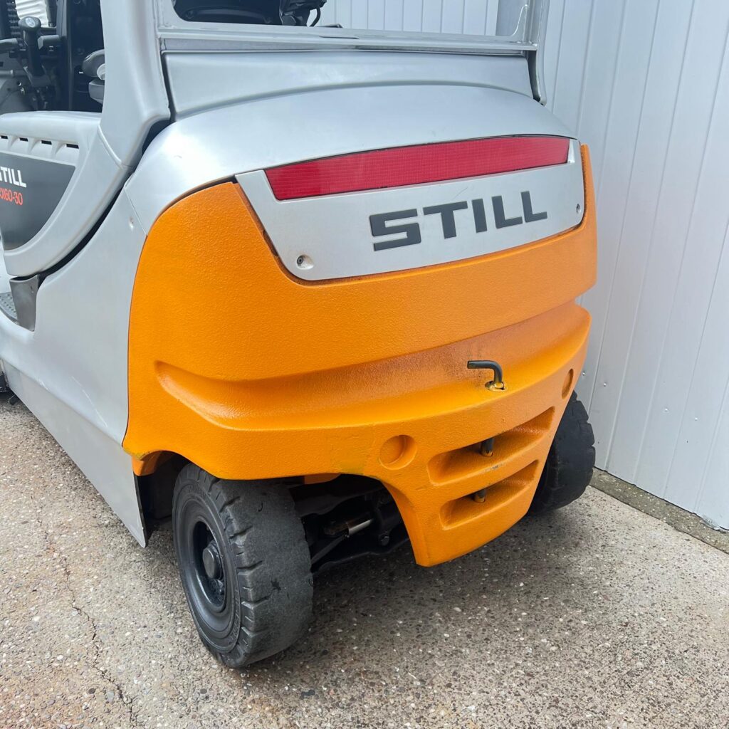 xe nâng điện ngồi lái 3 tấn still